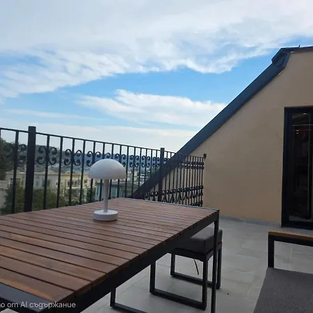 Luxury Skylight Loft & Terrace Center * Варна